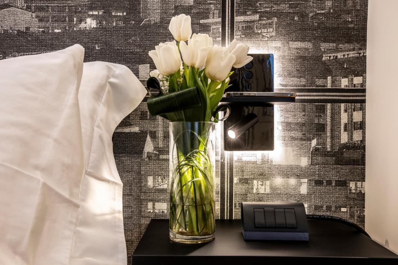 Miceli Exclusive Suite ปาแลร์โม ภายนอก รูปภาพ